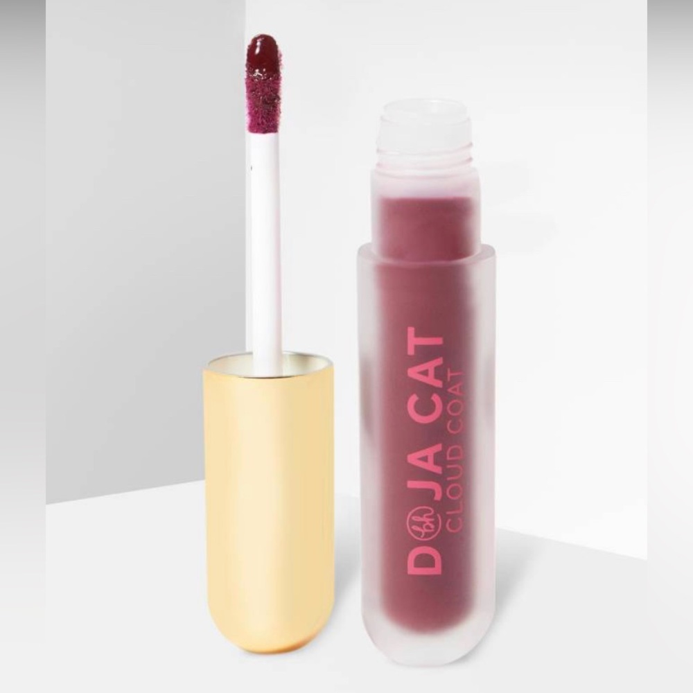 BH COSMETICS X DOJA CAT CLOUD COAT LIQUID LIP POWDER -DEEP BERRY-
